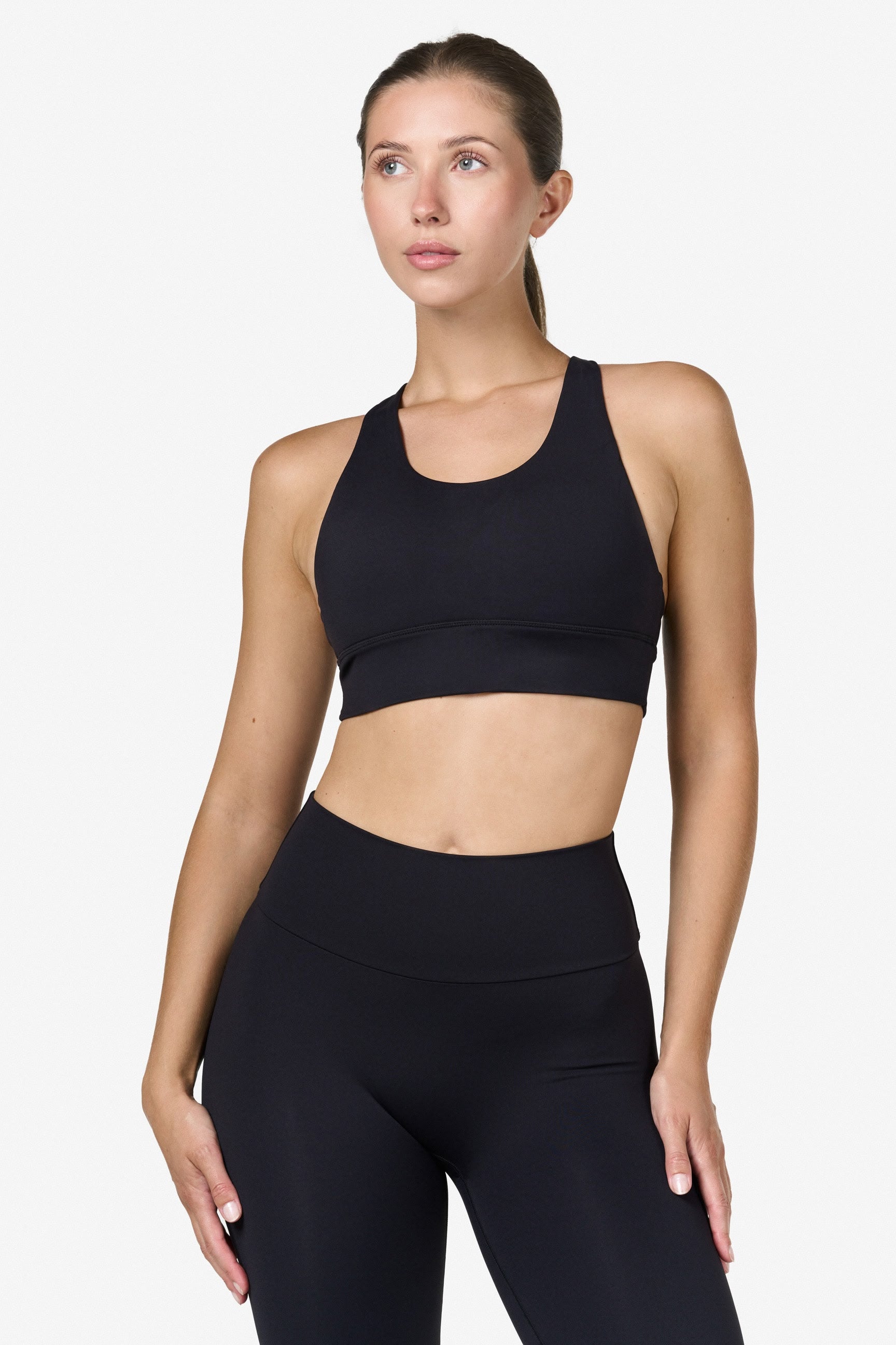 Black Signature Cross Sports Bra - for dame - Famme - Sports Bra