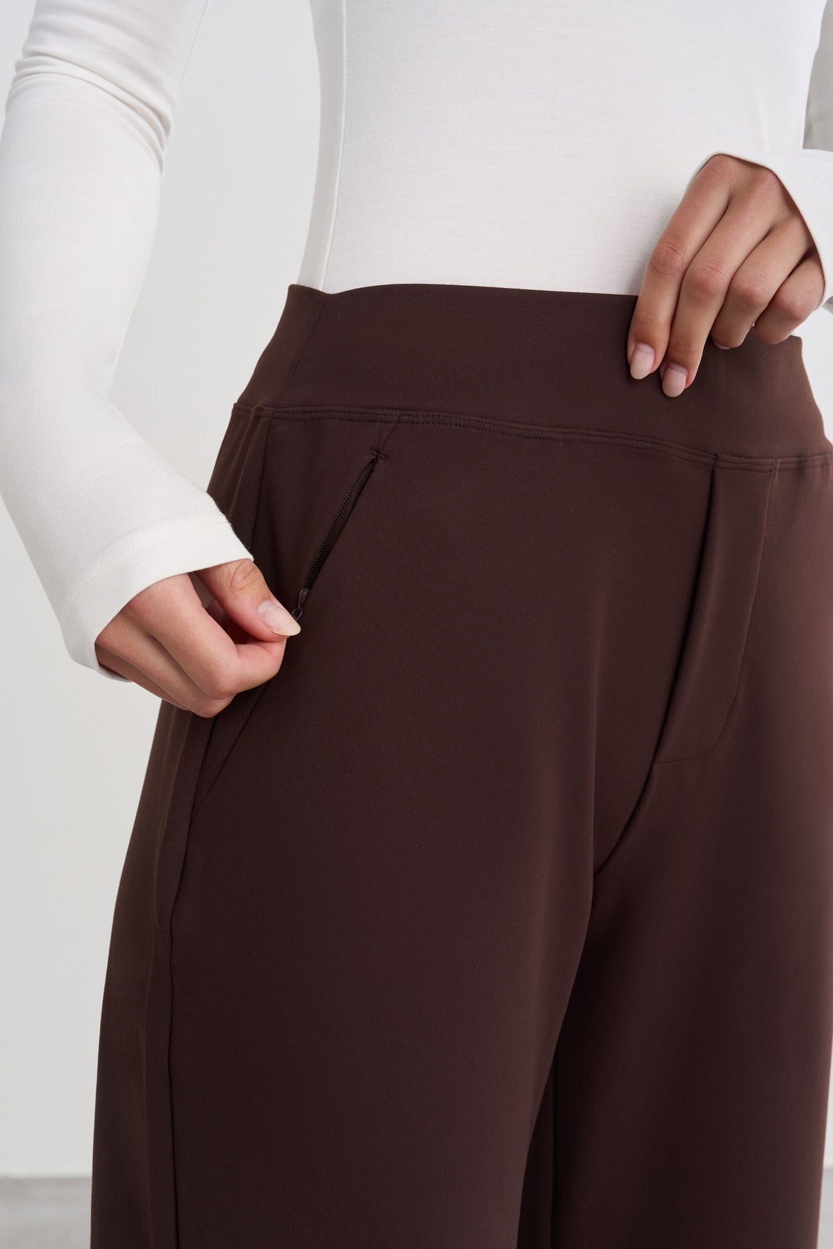 Tailored Relaxed Pants - for dame - Famme - Pants